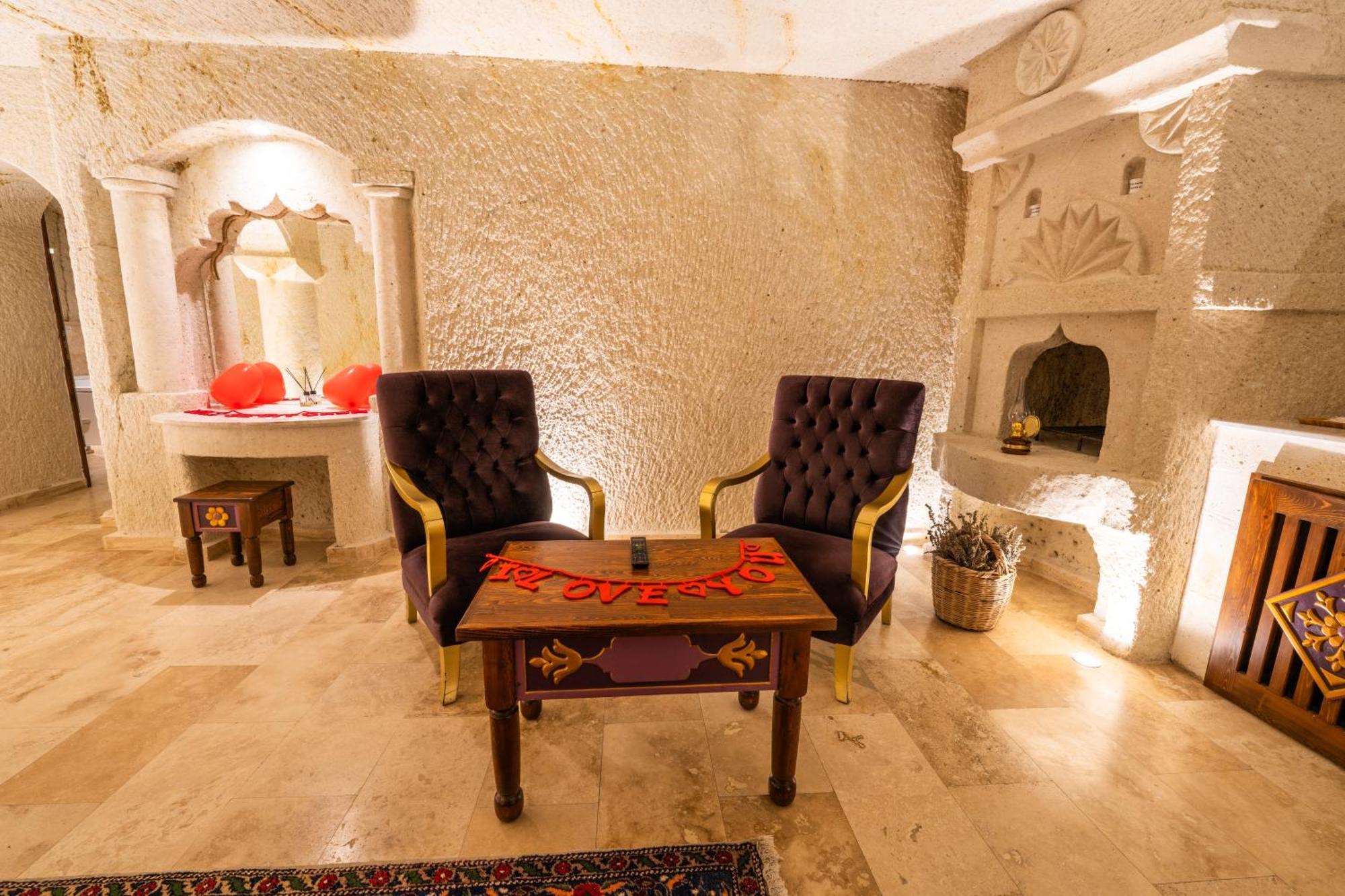 内夫谢希尔Cappadocia Sweet Cave公寓式酒店 外观 照片