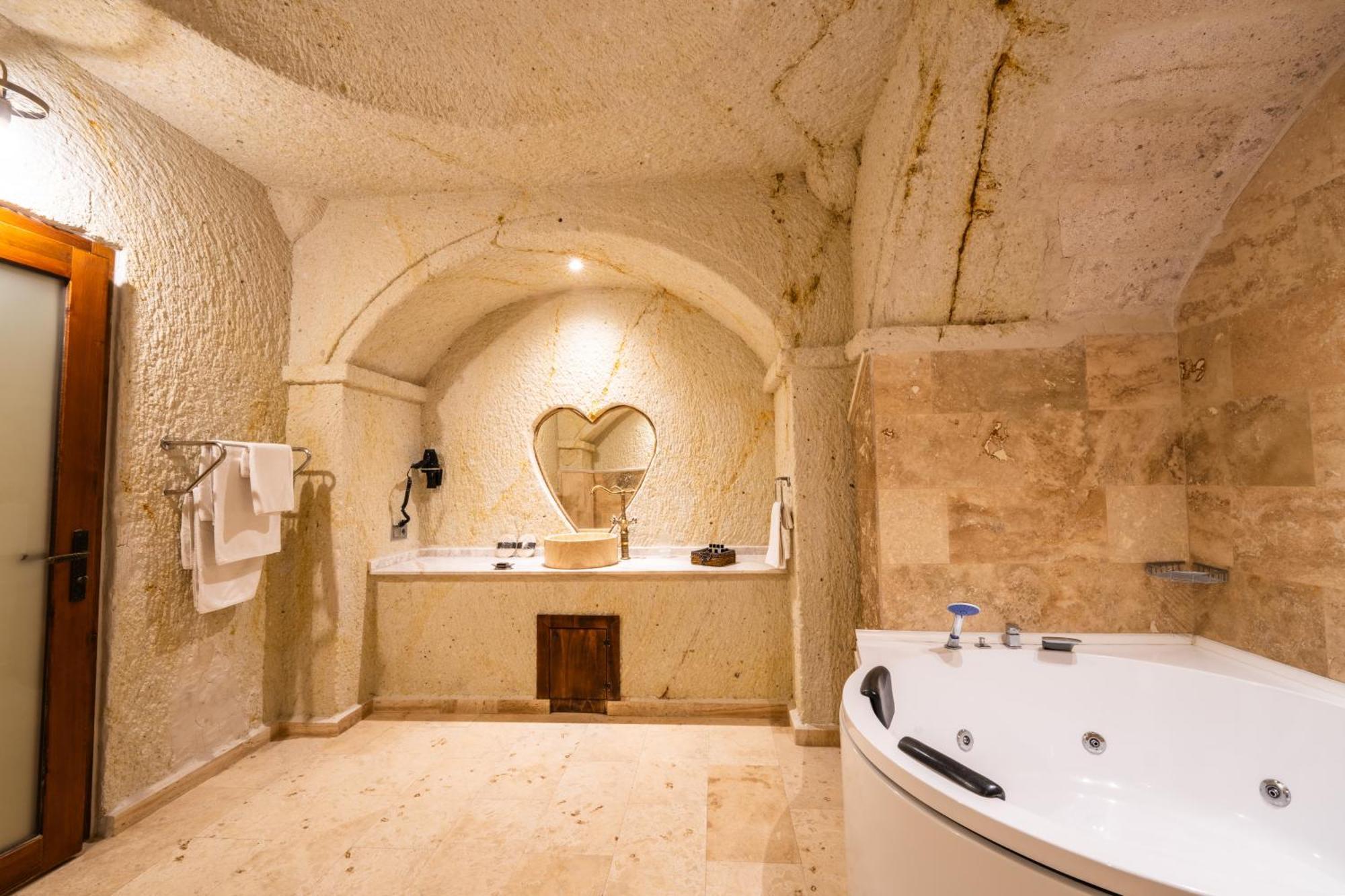 内夫谢希尔Cappadocia Sweet Cave公寓式酒店 外观 照片